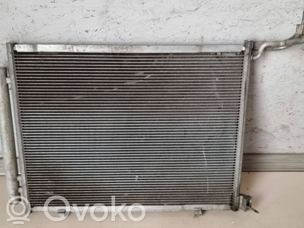 Ford Fiesta Skraplacz / Chłodnica klimatyzacji 