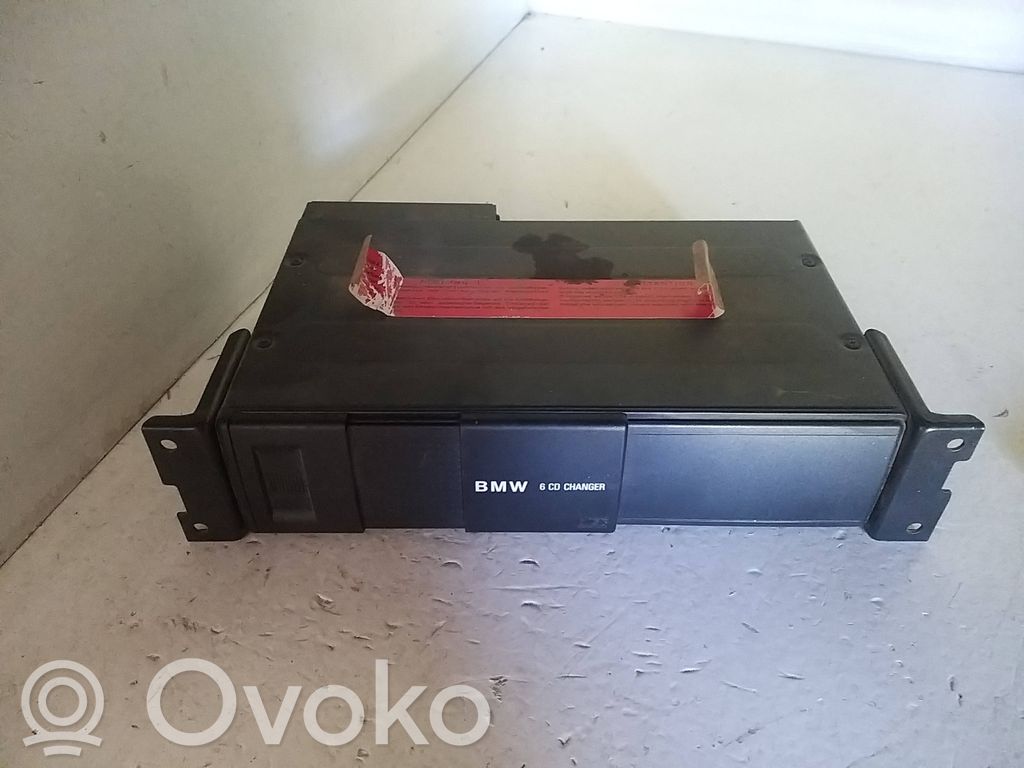 BMW 5 E39 CD/DVD keitiklis 