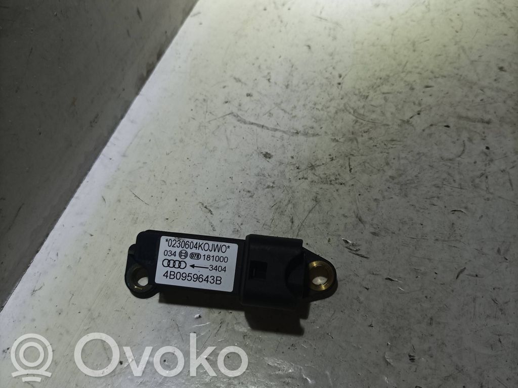 Audi A6 Allroad C5 Airbag deployment crash/impact sensor 