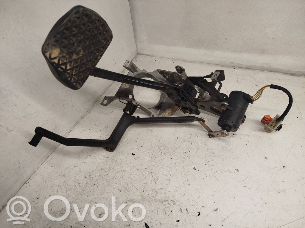 Stabdžių pedalas   42223703