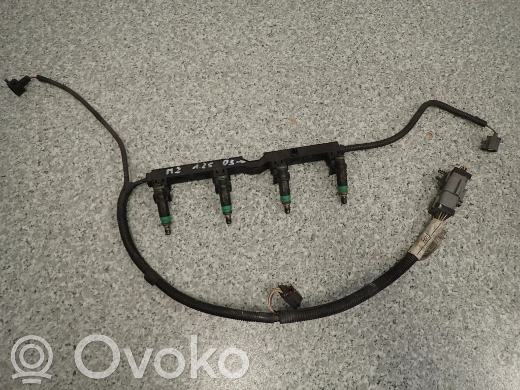 Fuel injector
