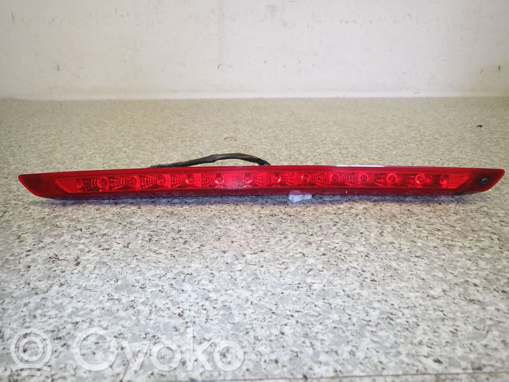 KIA Pro Cee'd I Third/center stoplight 
