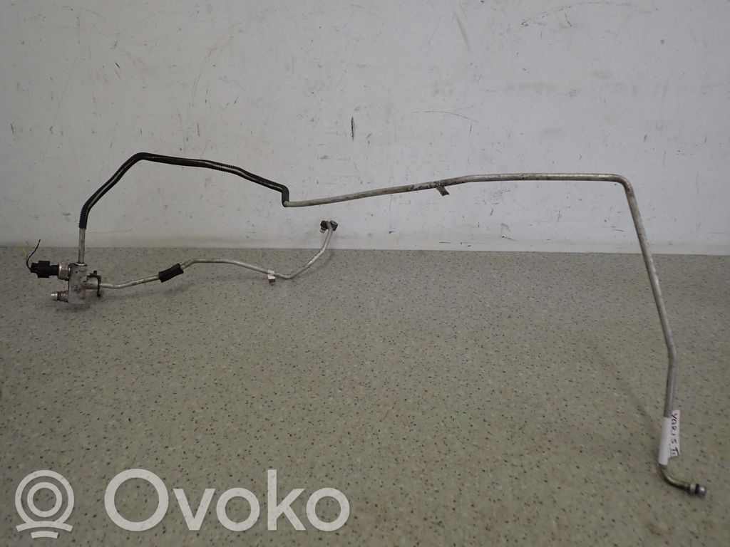 Toyota Yaris Tubo flessibile aria condizionata (A/C) 