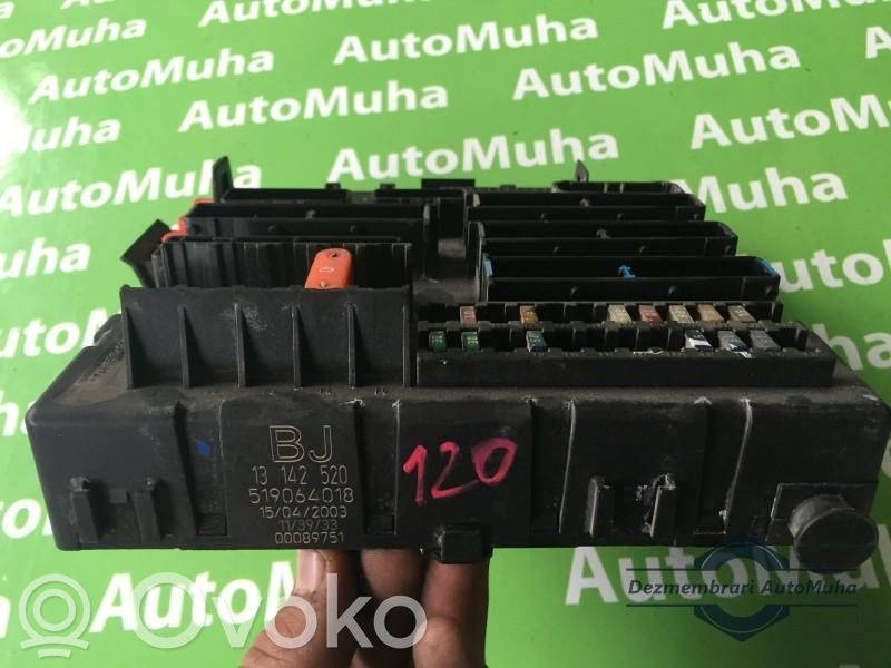 Opel Vectra C Fuse module 