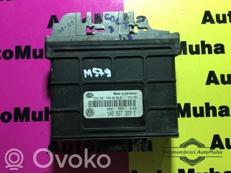 Volkswagen Golf III Komputer / Sterownik ECU silnika 