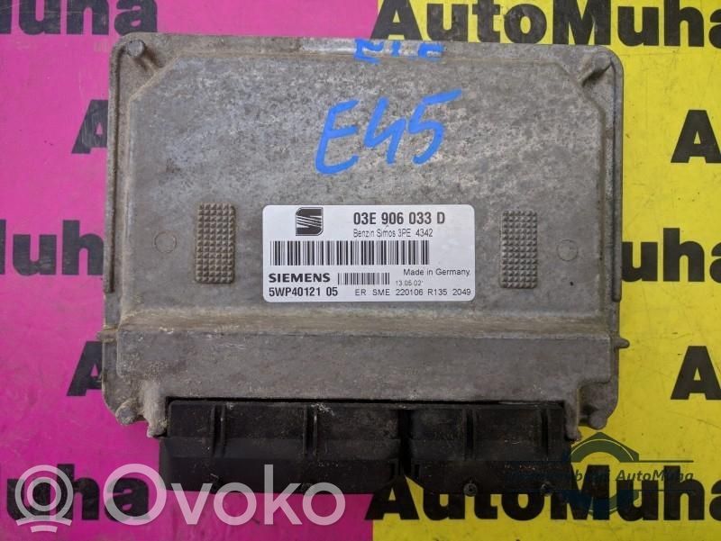 Engine control unit/module ECU   03E906033D,5WP4019205
