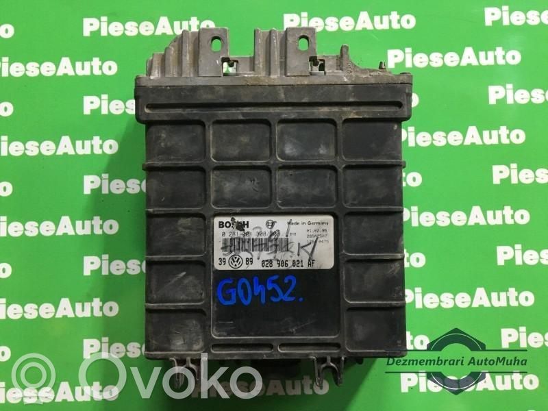 Volkswagen Golf III Komputer / Sterownik ECU silnika 