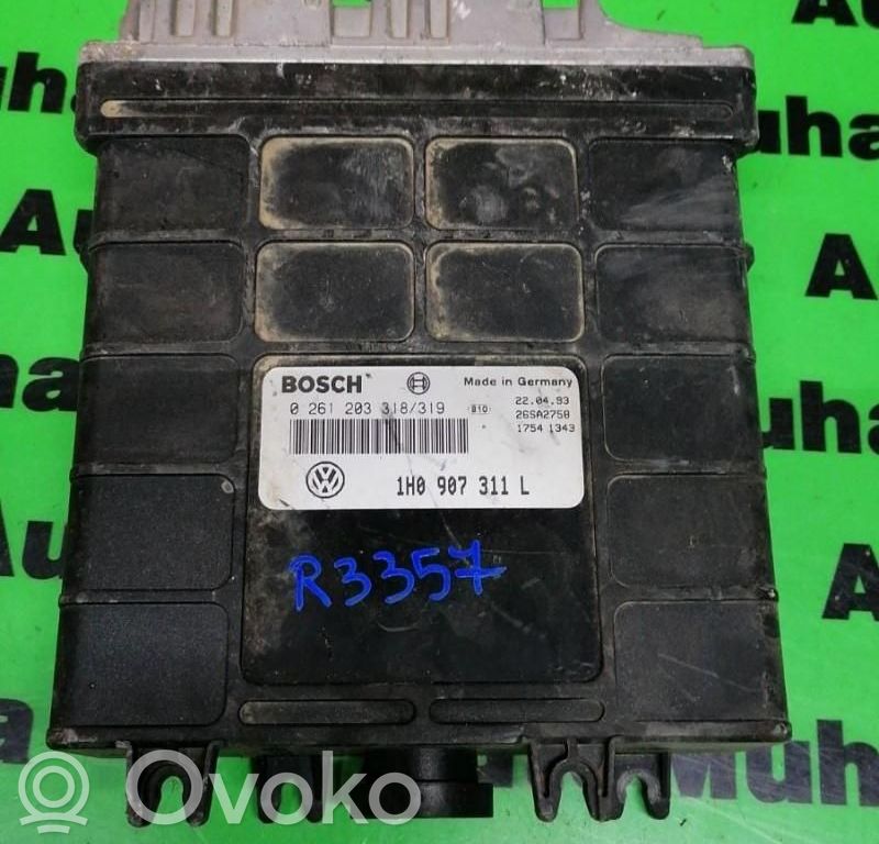 Engine control unit/module ECU   0261203318,1H0907311L