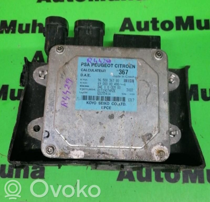 Unité de commande, module ECU de moteur   6900000498,6900000498A,9650836780