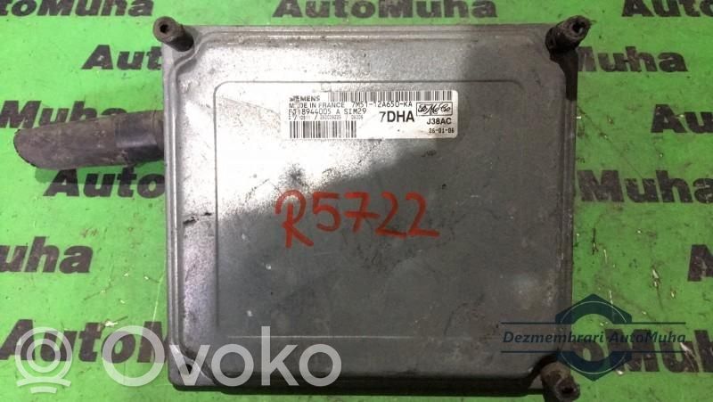 Блок управления двигателем ECU   7M5112A650KA,S118944005A