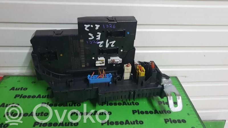 Mercedes-Benz E W212 Módulo de fusible 