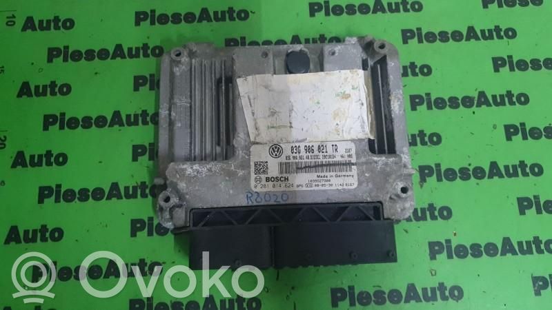 Volkswagen Golf V Engine control unit/module ECU 