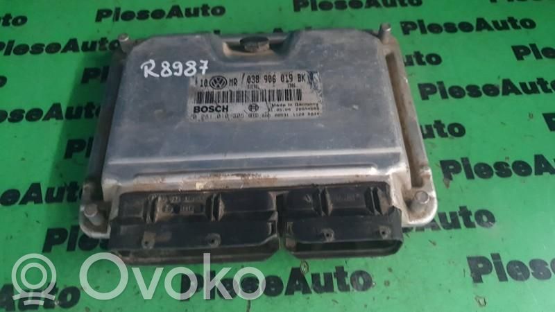 Engine control unit/module ECU   0281010305,038906019BK