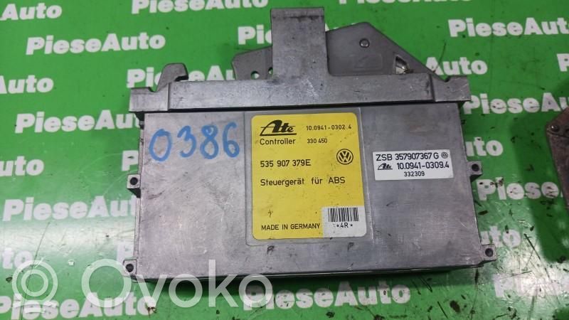 Volkswagen PASSAT B4 Comfort/convenience module 