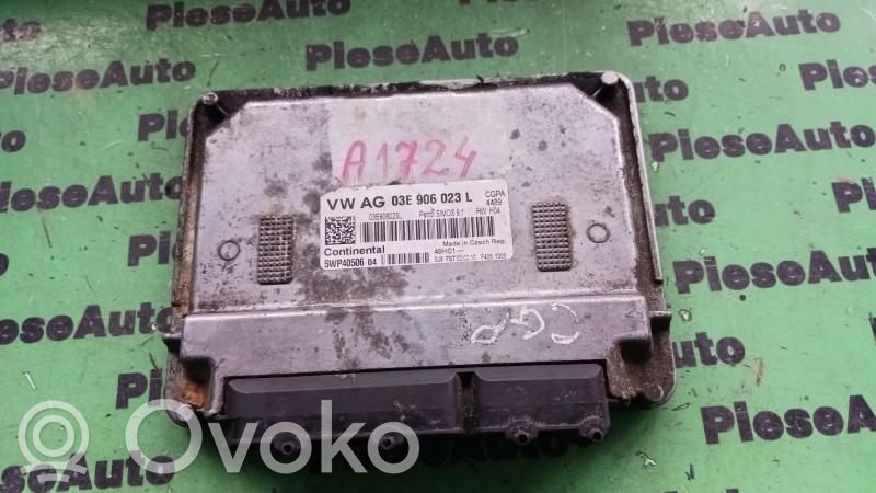 Volkswagen Polo IV 9N3 Komputer / Sterownik ECU silnika 