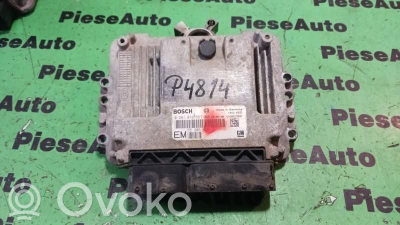 Opel Zafira B Engine control unit/module ECU 