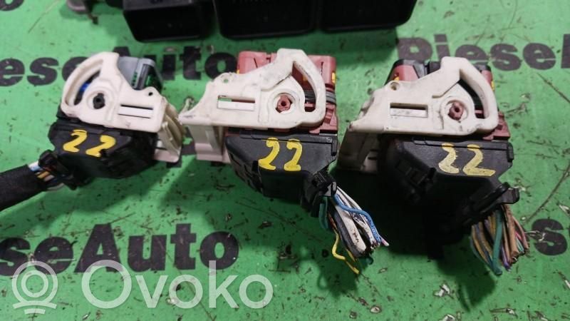 Peugeot 208 I Plug wire 