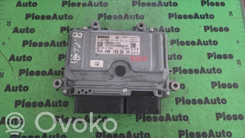 Komputer / Sterownik ECU silnika   0281015956,A6401508034