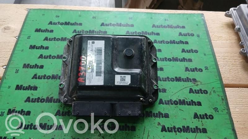 Unité de commande, module ECU de moteur   55575082,MB2758009561