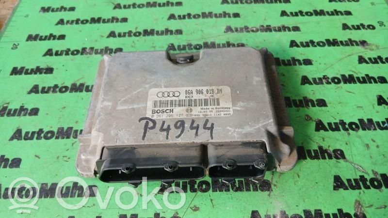Unidad de control/módulo ECU del motor   0261206127,06A906018BM