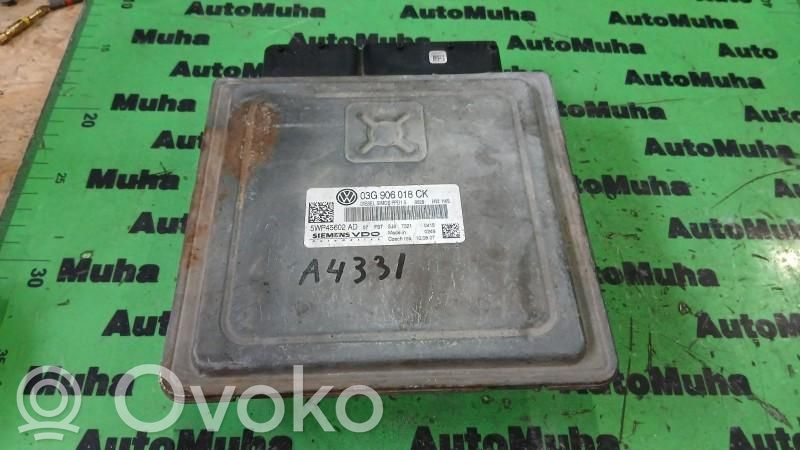 Volkswagen PASSAT B6 Engine control unit/module ECU 