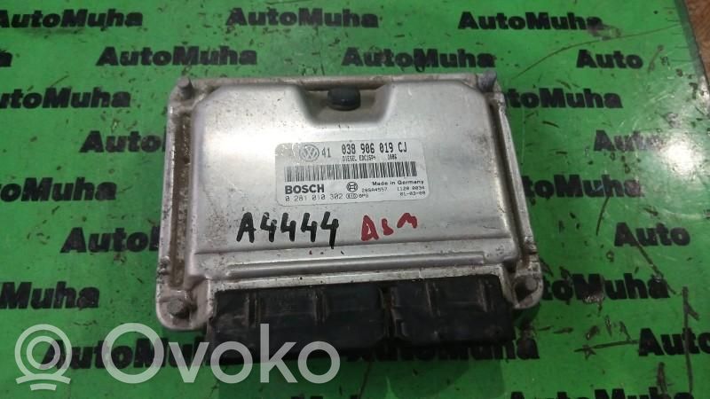 Volkswagen Golf IV Engine control unit/module ECU 