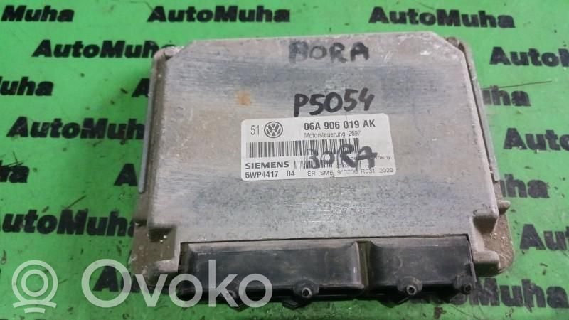 Volkswagen Golf IV Engine control unit/module ECU 