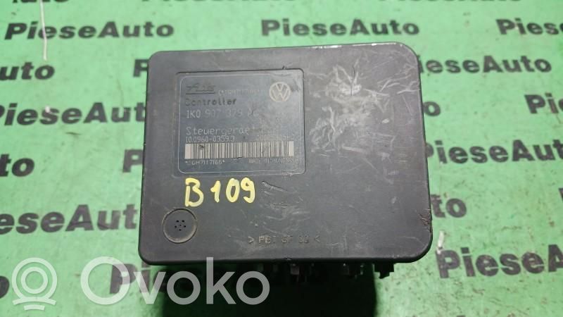 Volkswagen Golf V ABS Pump 