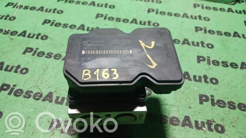 Bomba de ABS   589203Z910,BE60031502