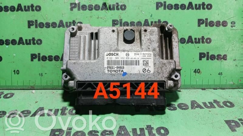 Toyota Aygo AB10 Engine control unit/module ECU 