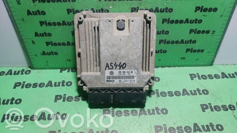 Volkswagen Golf V Unidad de control/módulo ECU del motor 