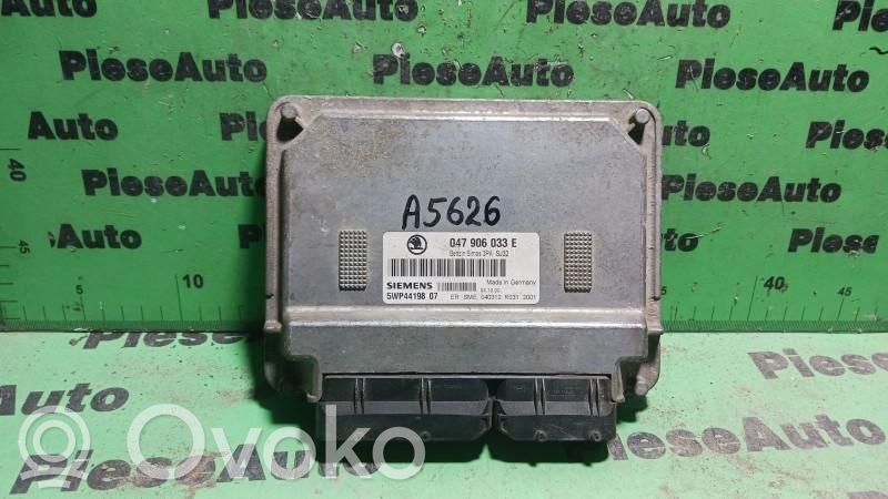 Skoda Fabia Mk1 (6Y) Unidad de control/módulo ECU del motor 