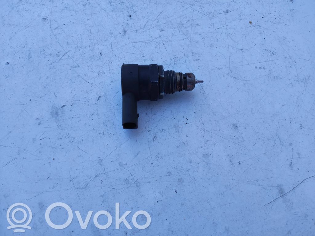 Fuel pressure sensor   0281002481,20126119