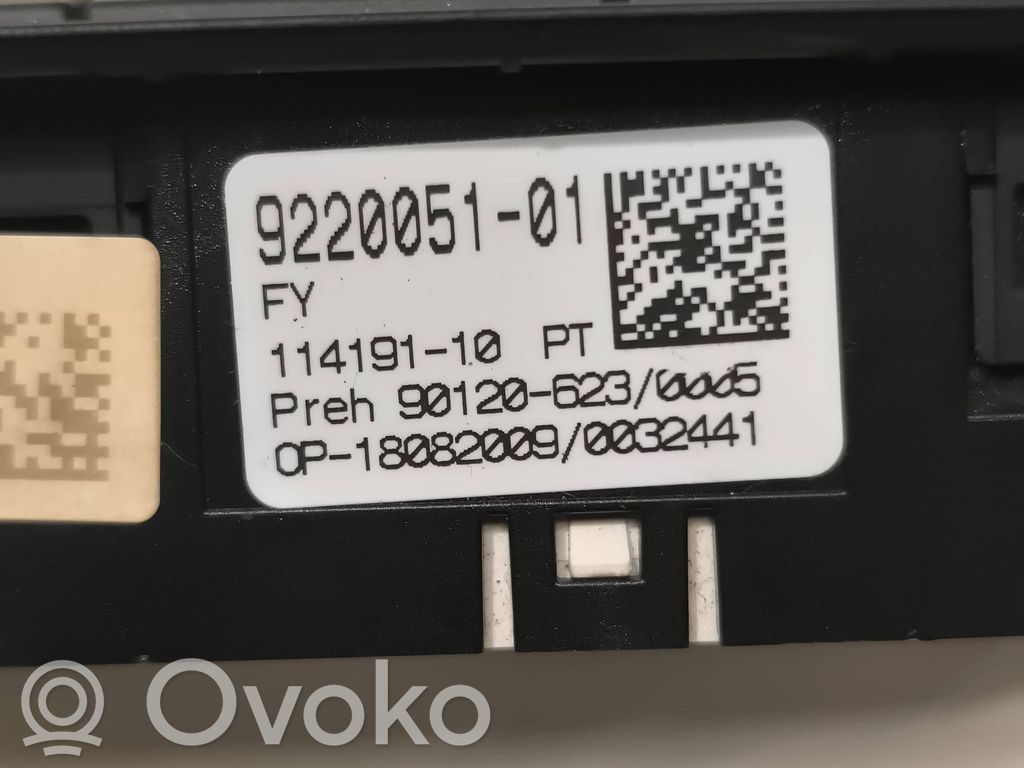 BMW 7 F01 F02 F03 F04 Inne przełączniki i przyciski 