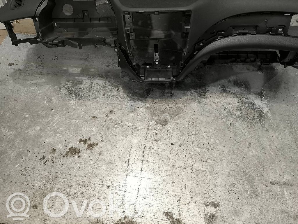 Subaru Forester SH Panelė 