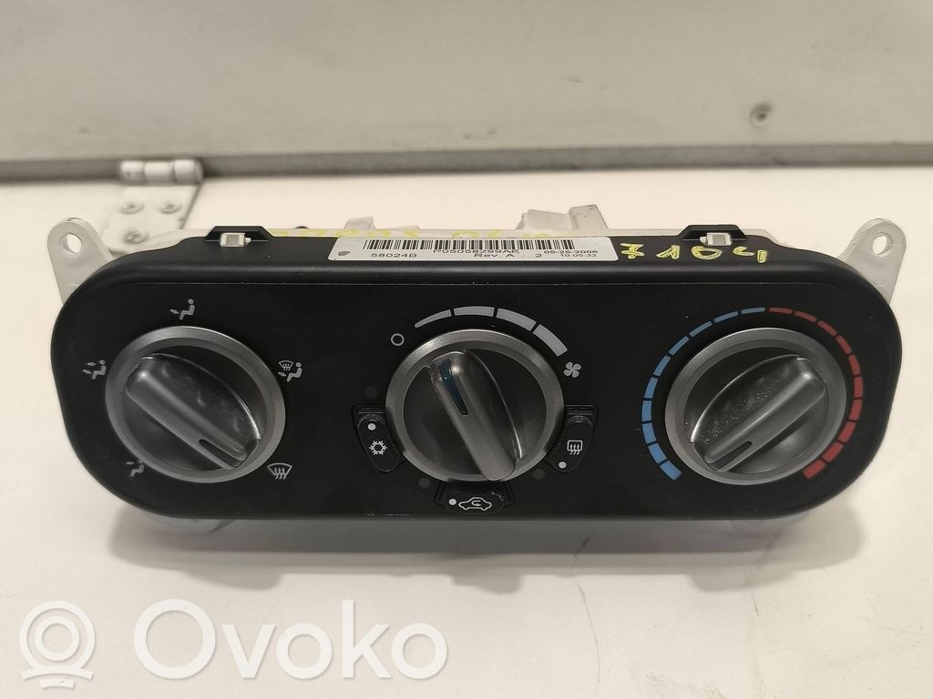 Jeep Compass Air conditioner control unit module 