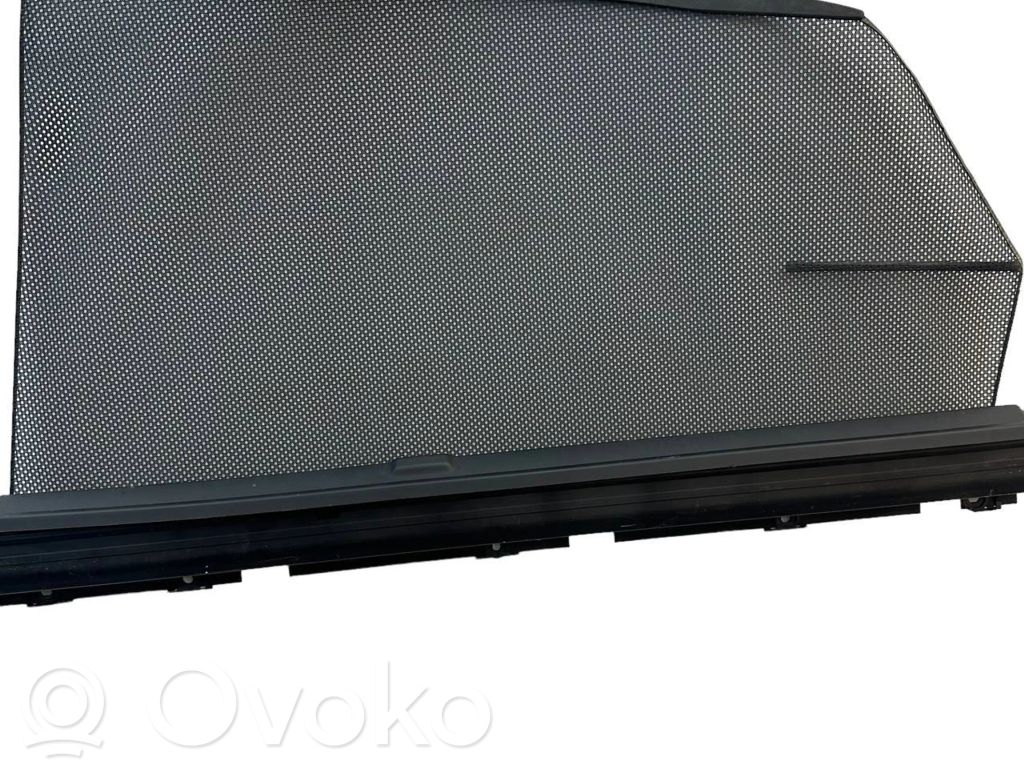 Galinė lango užuolaidėlė   4E0861333,20022004