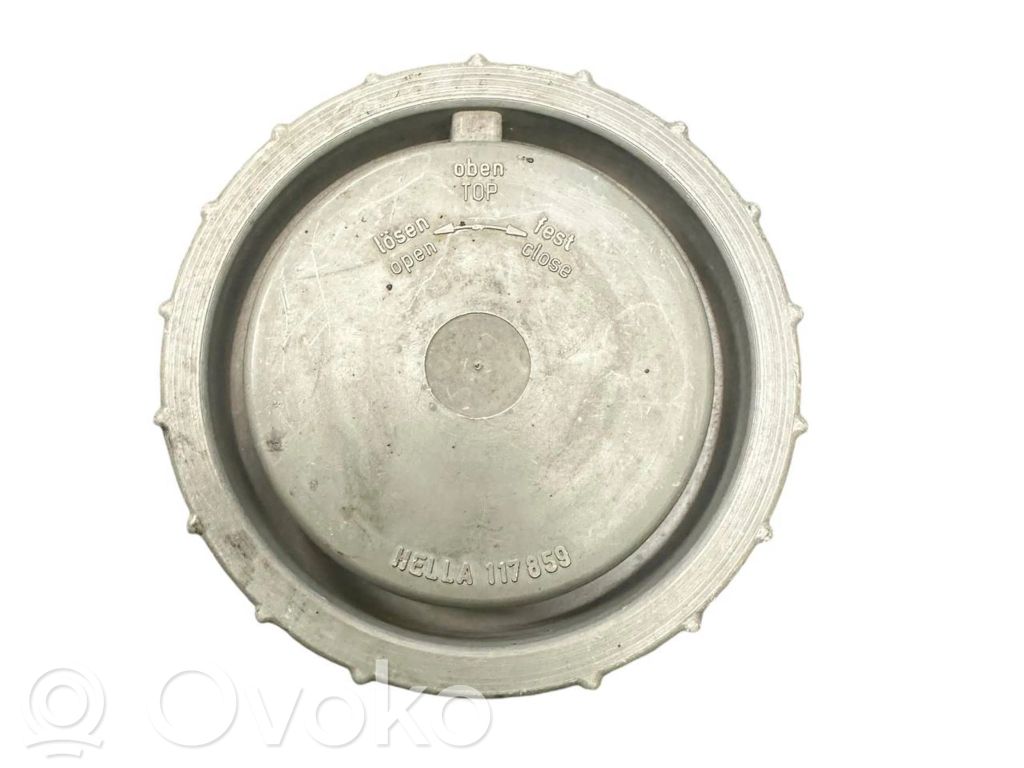 Volvo 440 Osłona żarówki lampy przedniej 