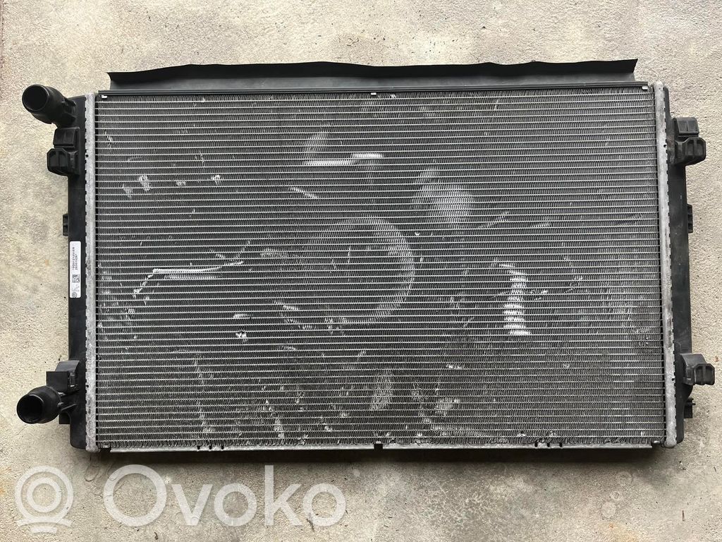 Seat Leon (5F) Coolant radiator 