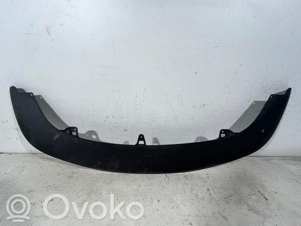 Volkswagen Touran I Borde del parachoques delantero 