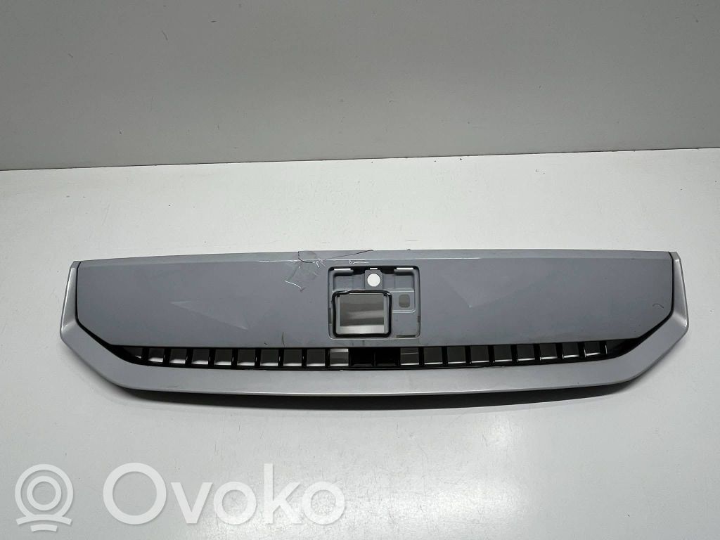 Polestar 2 Front grill 
