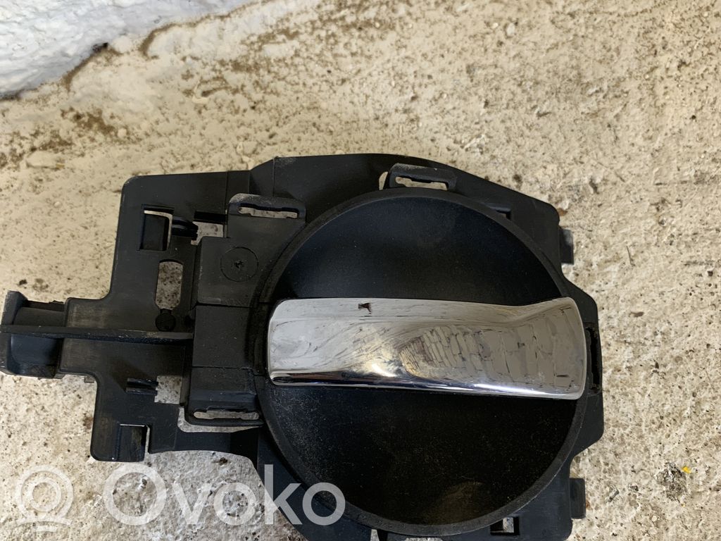 Citroen C3 Pluriel Front door interior handle 