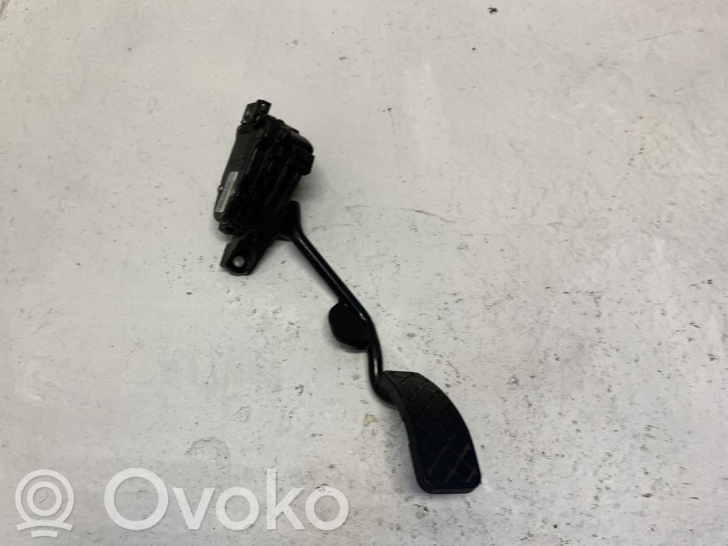 Volkswagen PASSAT B5.5 Pedale dell’acceleratore 