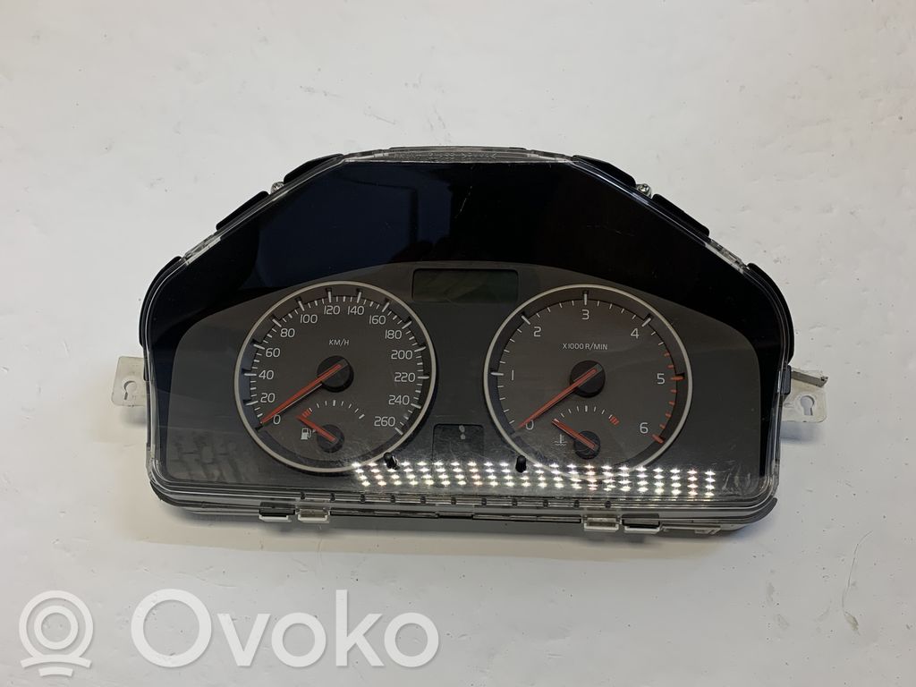 Volvo S40 Speedometer (instrument cluster) 