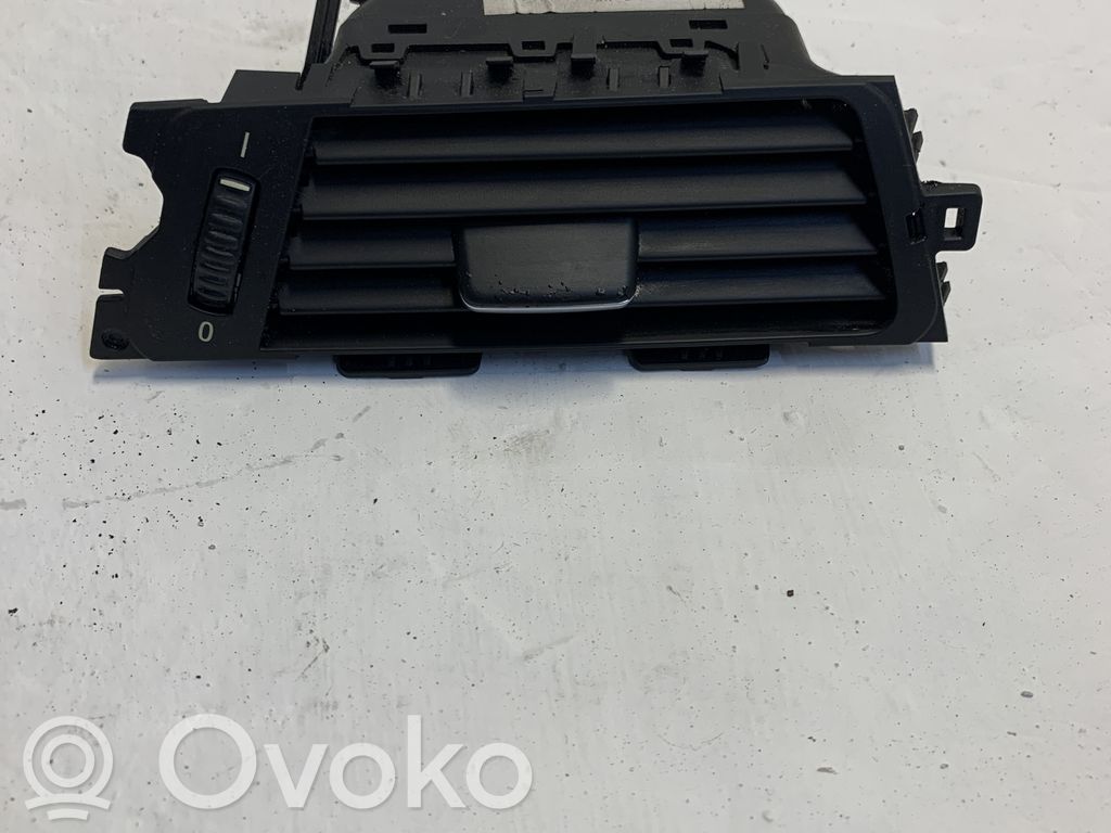 BMW 3 E90 E91 Dashboard side air vent grill/cover trim 