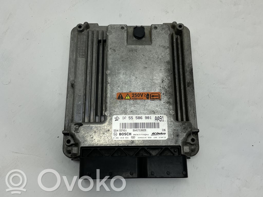 Opel Insignia A Engine control unit/module 
