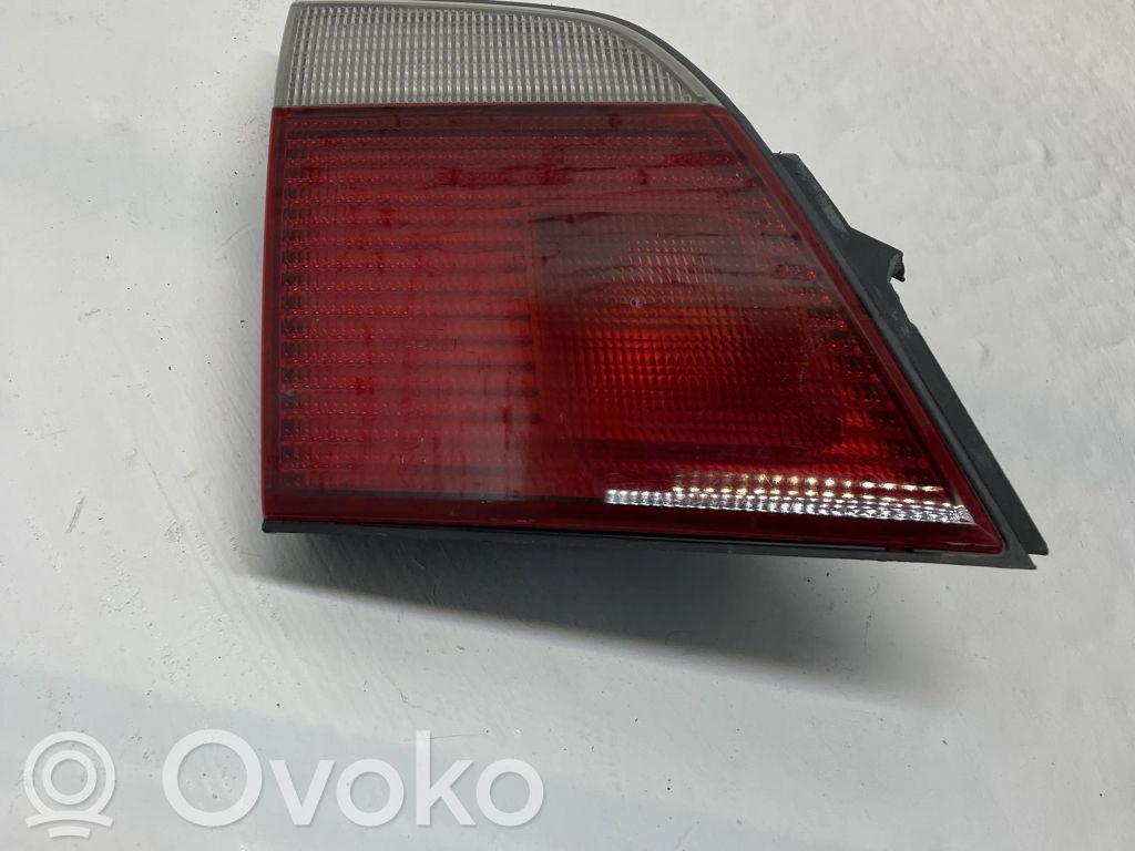 Nissan Primera Tailgate rear/tail lights 