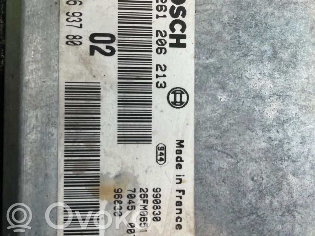 Peugeot 206 Engine control unit/module 