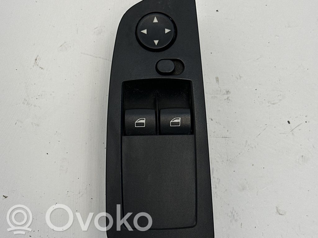 BMW 1 E81 E87 Electric window control switch 