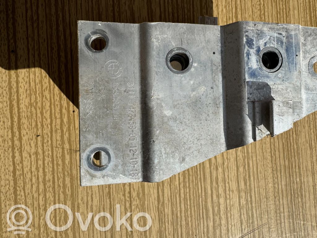 Radiator support slam panel bracket   7473458